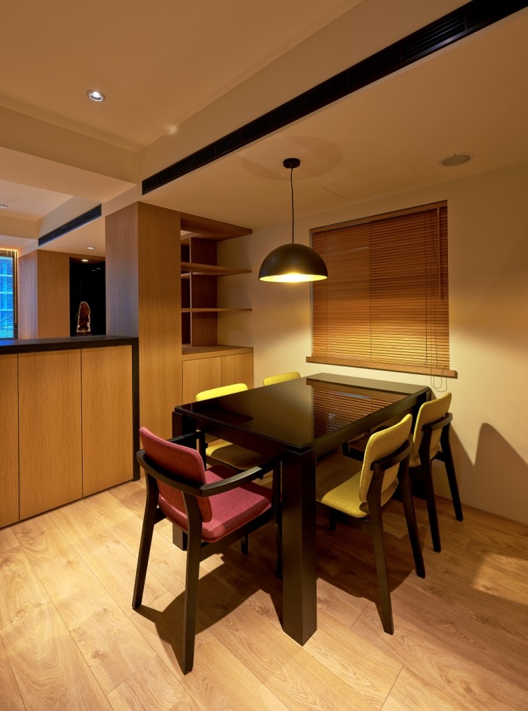 雅緻系列D3033(8mm-V4)§ZERMATT OAK 策馬特橡8mm