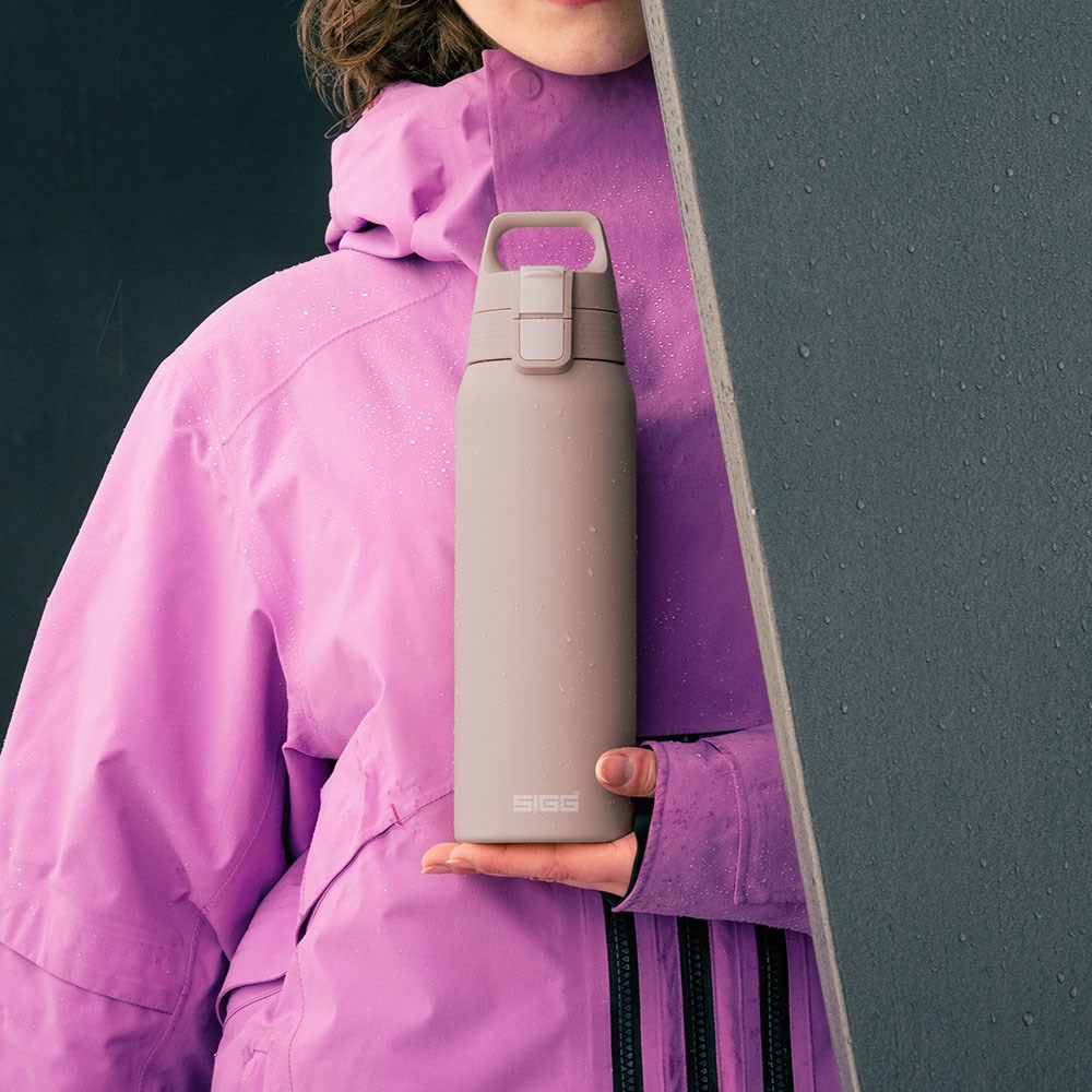 SIGG Shield 輕量保溫瓶1L  湖水藍